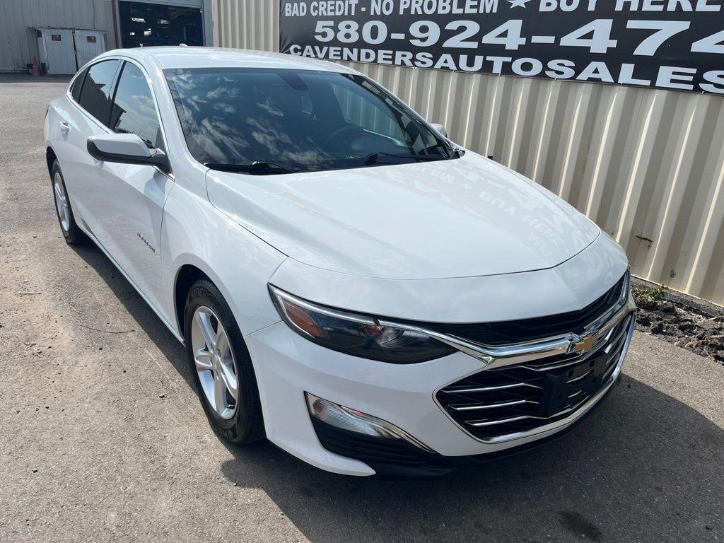 Chevrolet Malibu  2021