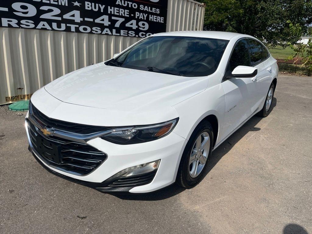 Chevrolet Malibu  2021