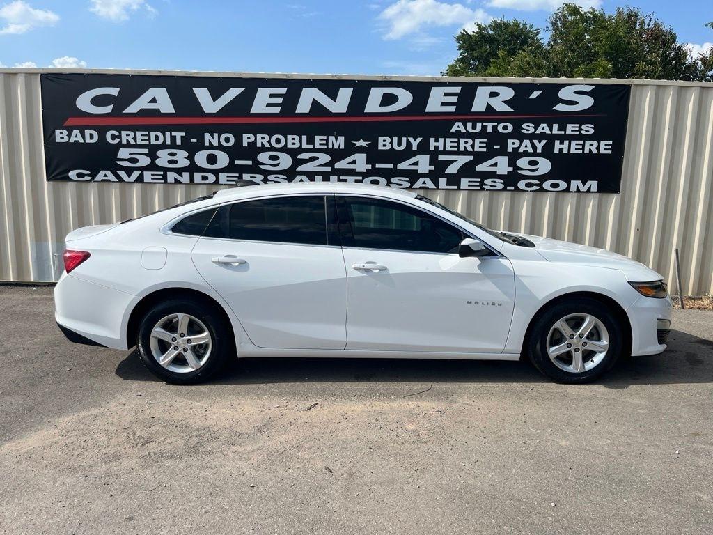 Chevrolet Malibu  2021