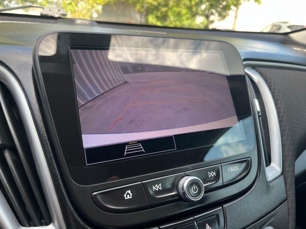 Chevrolet Malibu  2021