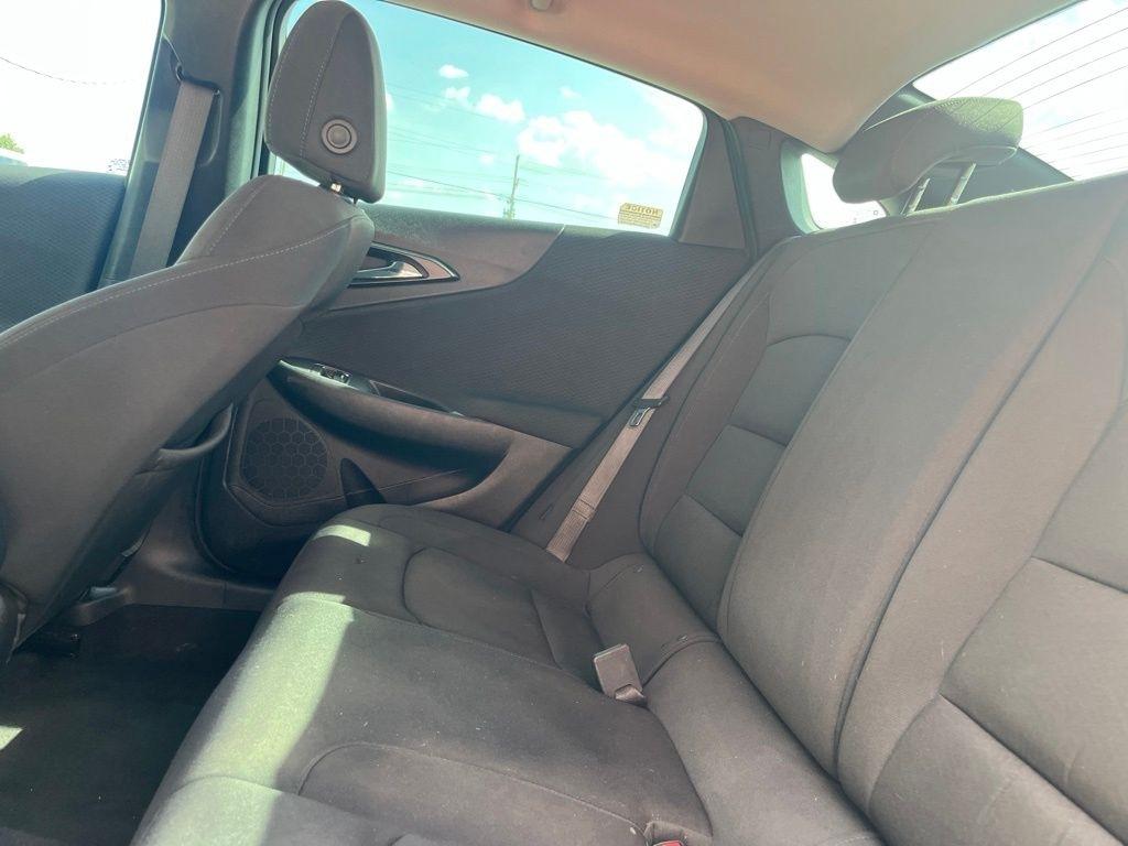 Chevrolet Malibu  2021