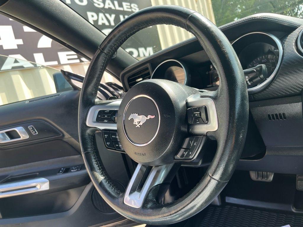 Ford Mustang  2020