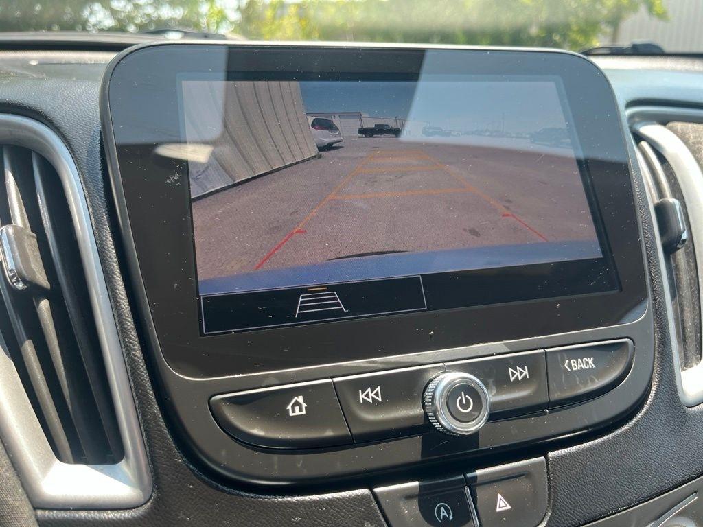 Chevrolet Malibu  2023