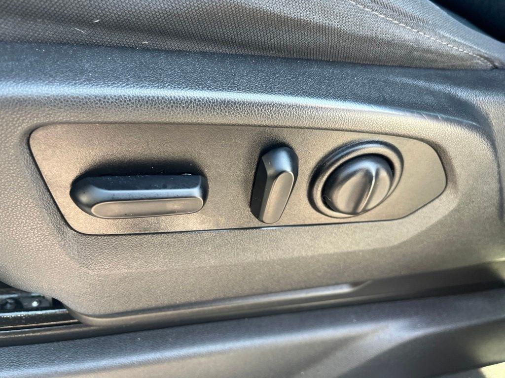 Chevrolet Silverado 1500  2021