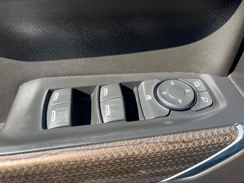 Chevrolet Silverado 1500  2021