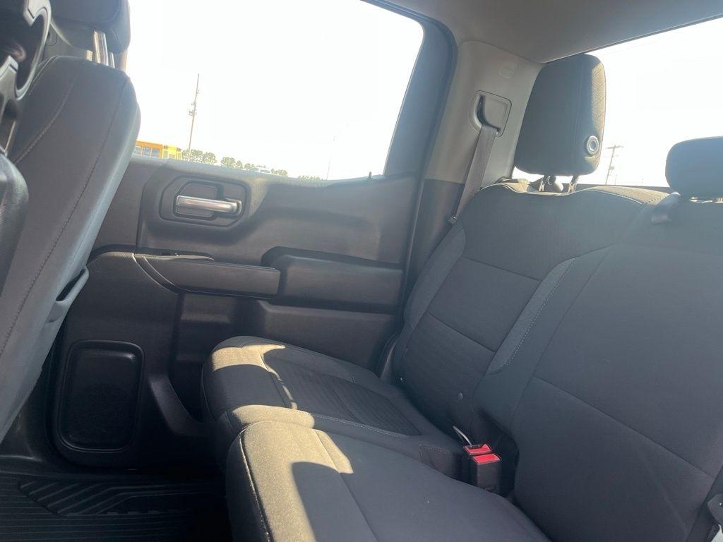 Chevrolet Silverado 1500  2021