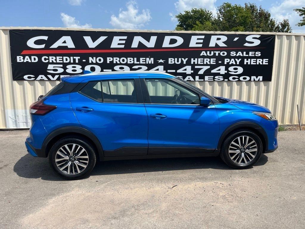 Nissan Kicks  2023