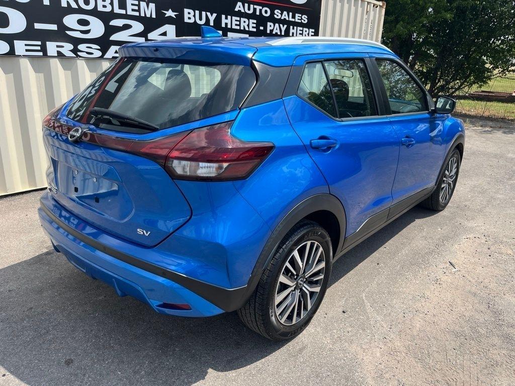 Nissan Kicks  2023