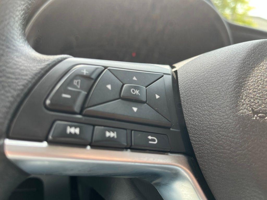 Nissan Kicks  2023