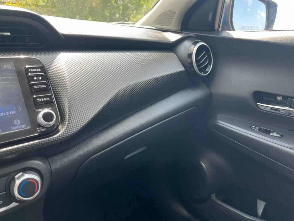 Nissan Kicks  2023
