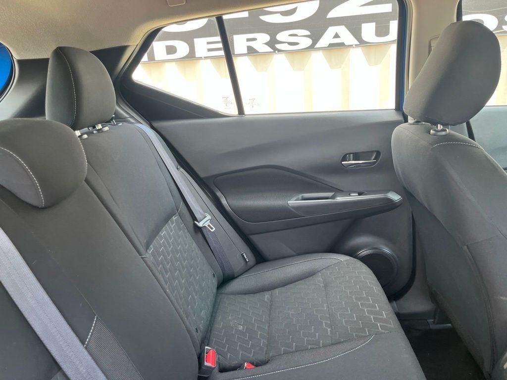 Nissan Kicks  2023