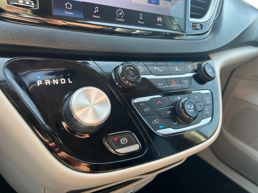Chrysler Pacifica  2023