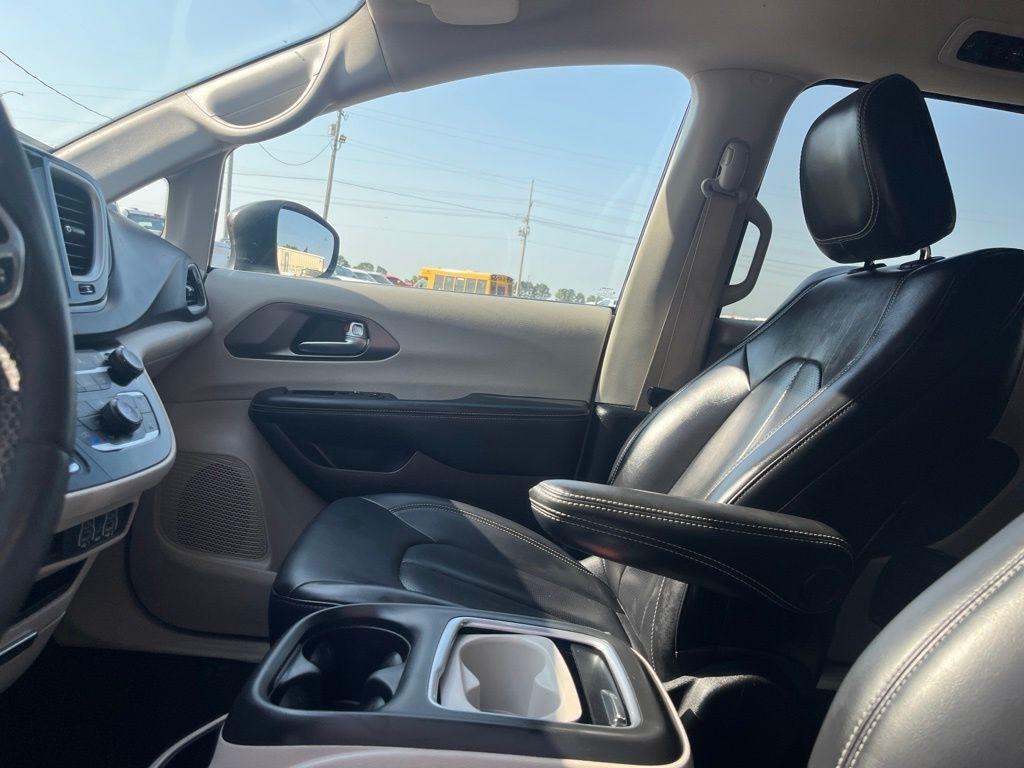 Chrysler Pacifica  2023