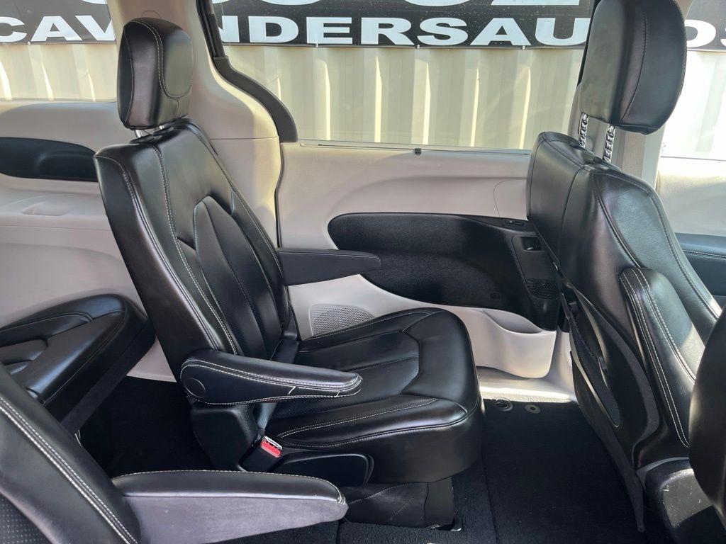 Chrysler Pacifica  2023