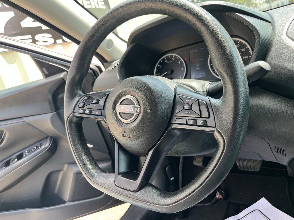 Nissan Sentra  2024
