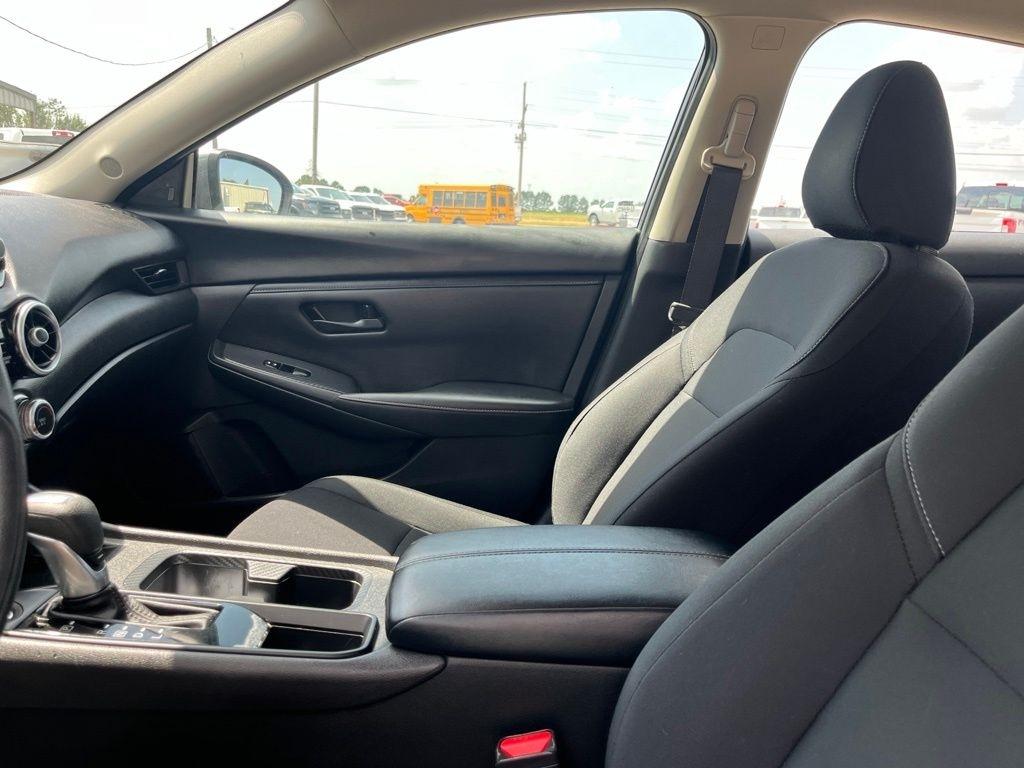 Nissan Sentra  2024