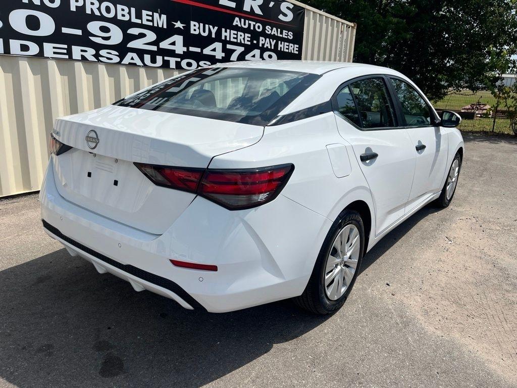 Nissan Sentra  2024