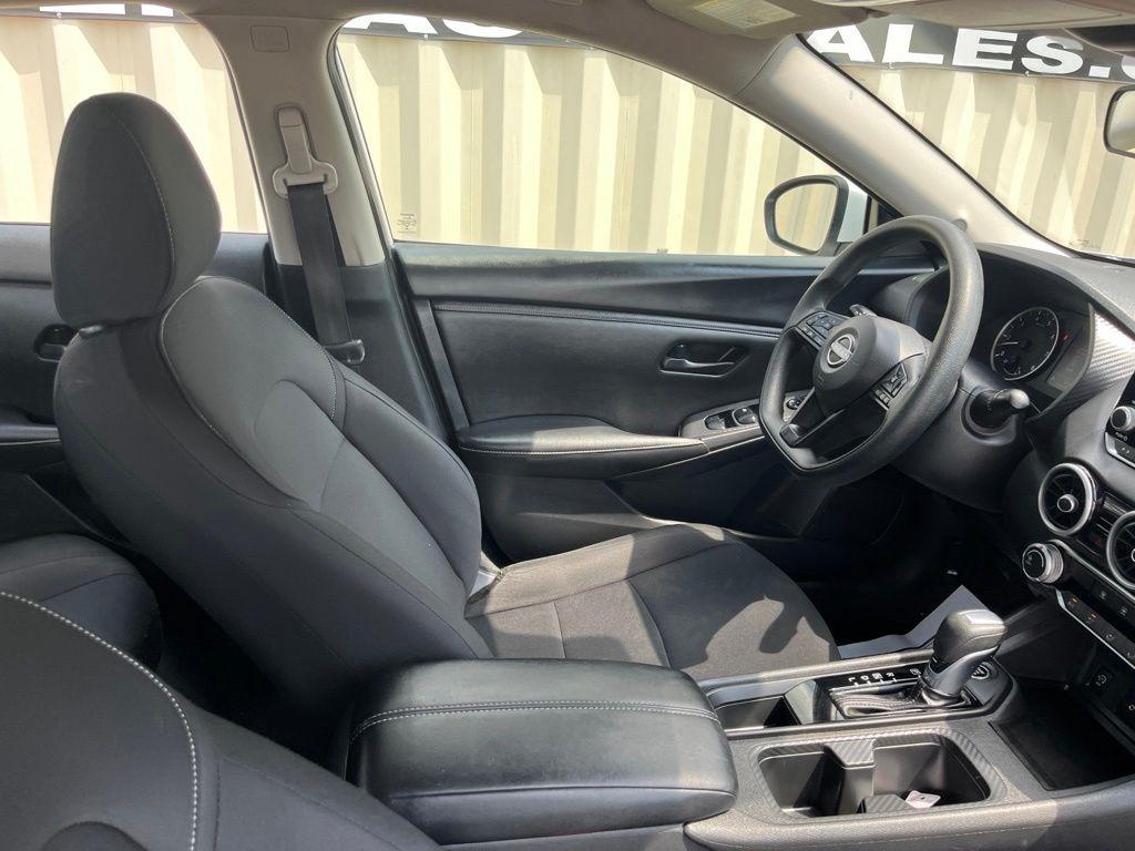 Nissan Sentra  2024