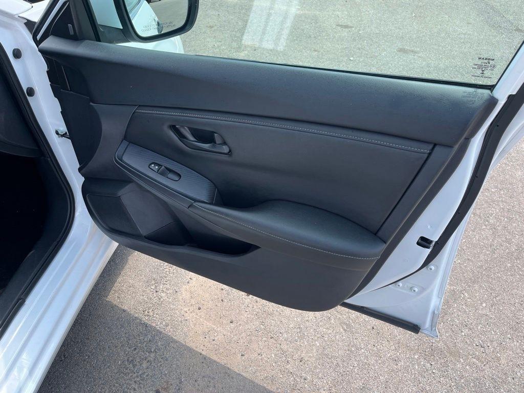 Nissan Sentra  2024