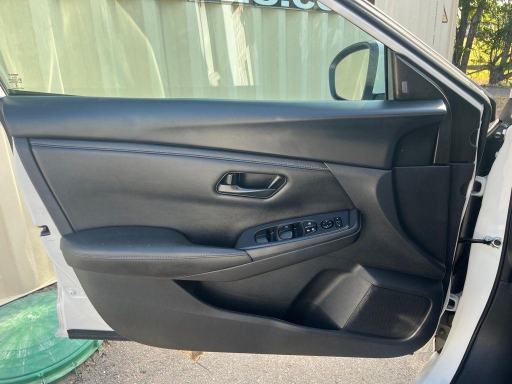 Nissan Sentra  2024