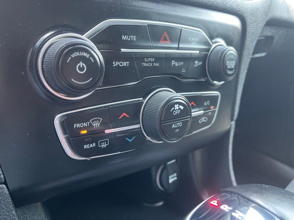 Dodge Charger  2019