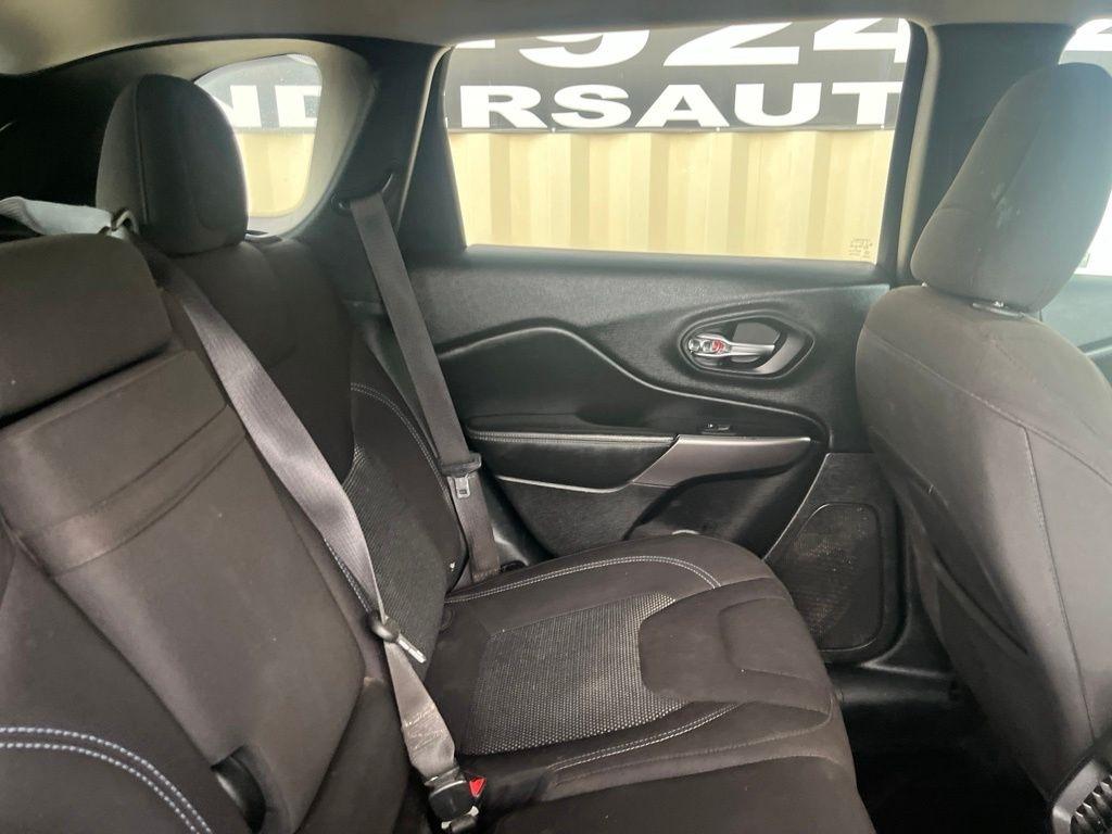 Jeep Cherokee  2019
