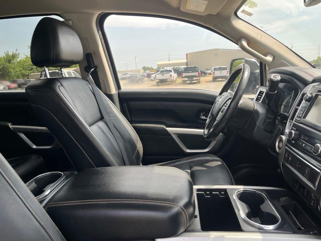 Nissan Titan XD  2017