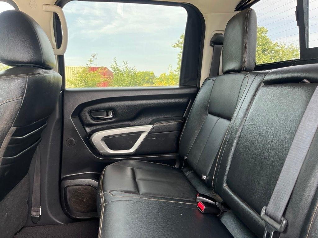 Nissan Titan XD  2017