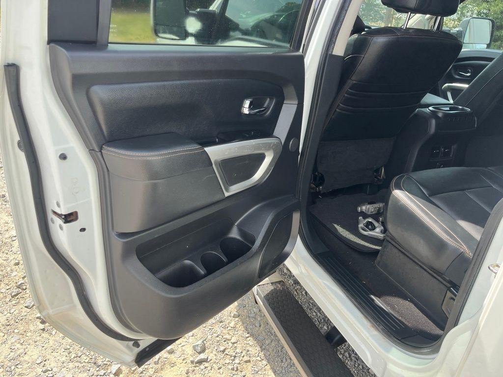 Nissan Titan XD  2017