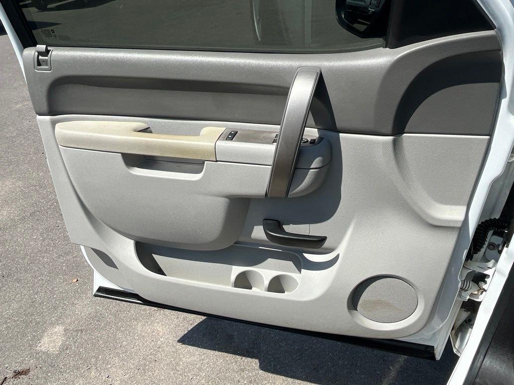 Chevrolet Silverado 1500  2011