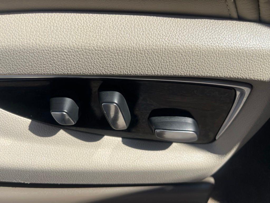 Cadillac Escalade  2020