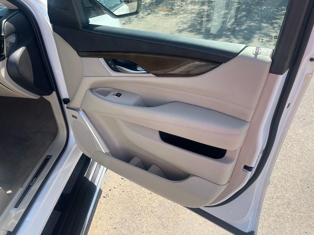 Cadillac Escalade  2020