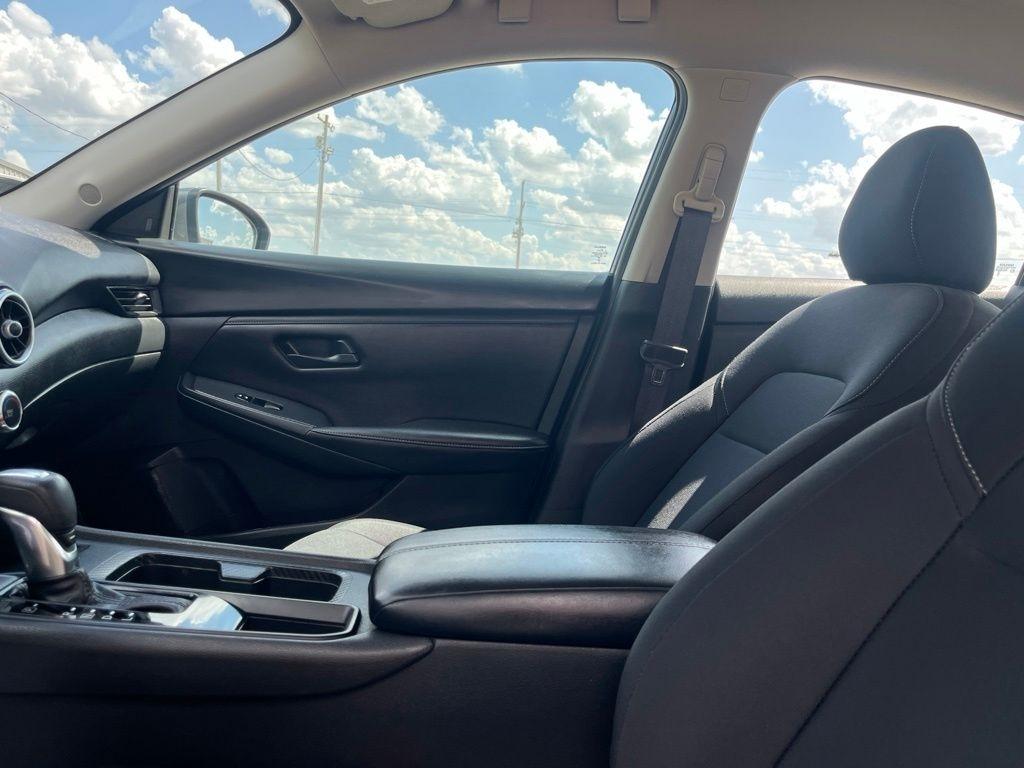 Nissan Sentra  2024