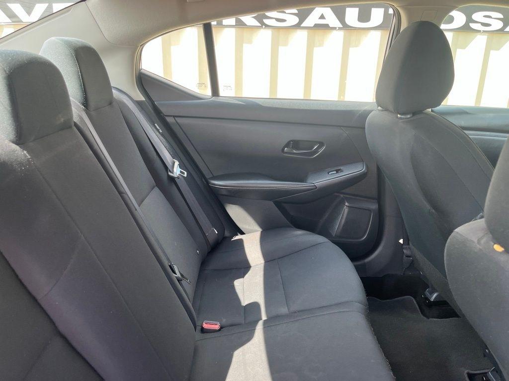 Nissan Sentra  2024