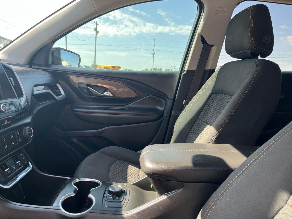 GMC Terrain  2021