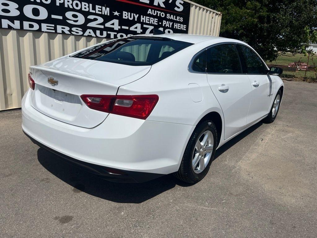 Chevrolet Malibu  2024