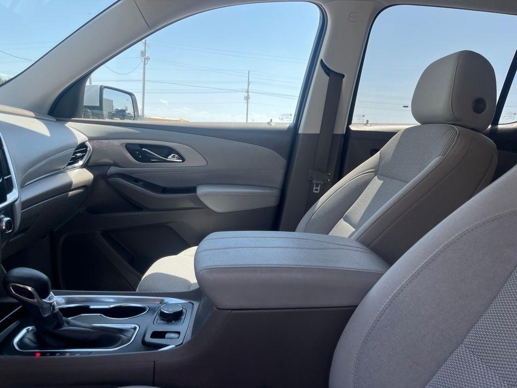 Chevrolet Traverse  2021