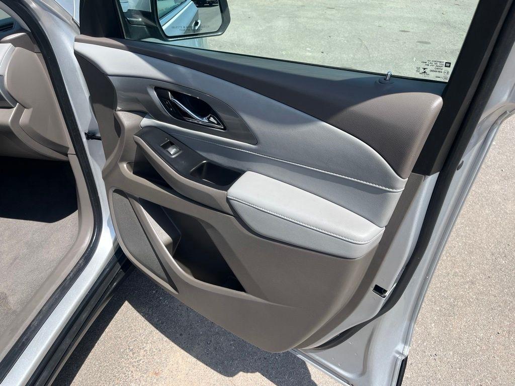 Chevrolet Traverse  2021