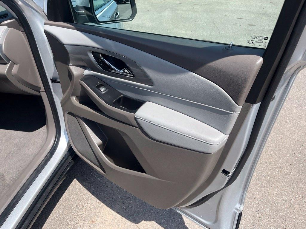 Chevrolet Traverse  2021