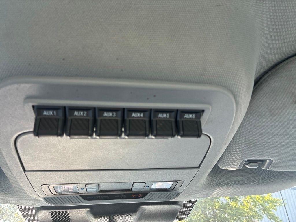 Ford F-350 SD  2025
