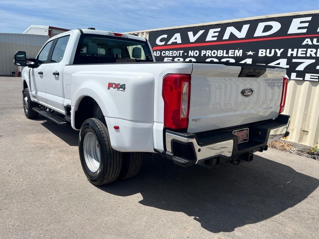Ford F-350 SD  2025