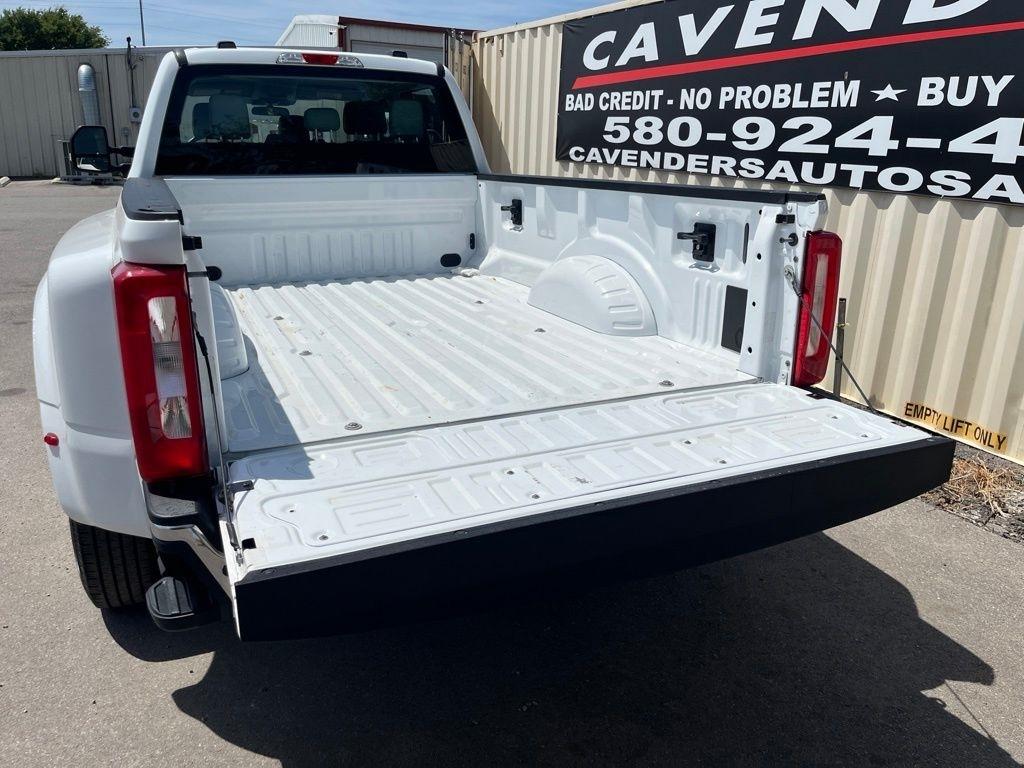 Ford F-350 SD  2025