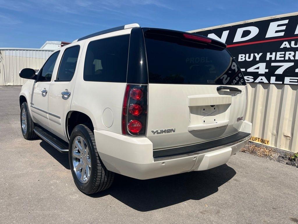 GMC Yukon Denali  2014