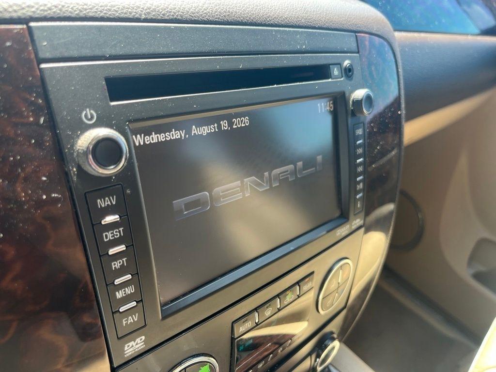GMC Yukon Denali  2014