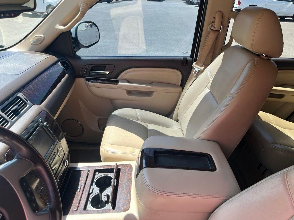 GMC Yukon Denali  2014