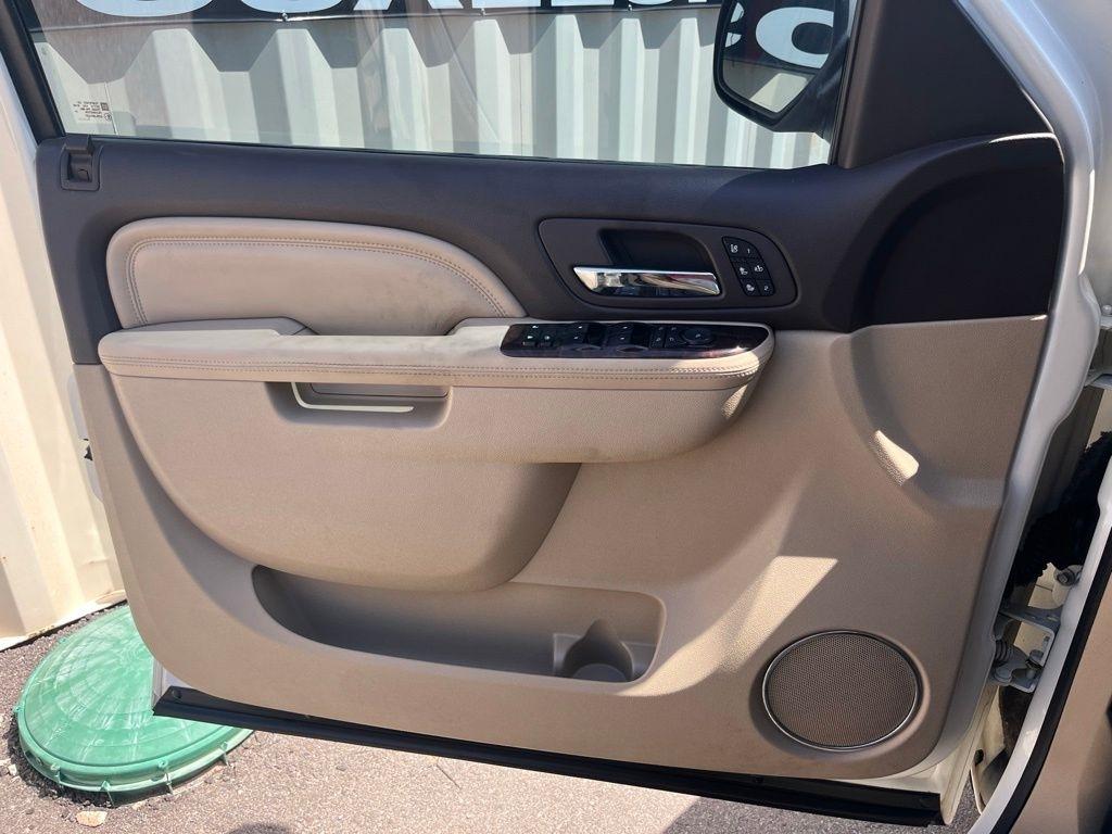 GMC Yukon Denali  2014