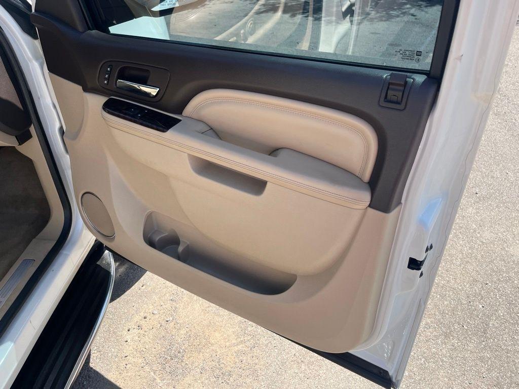 GMC Yukon Denali  2014