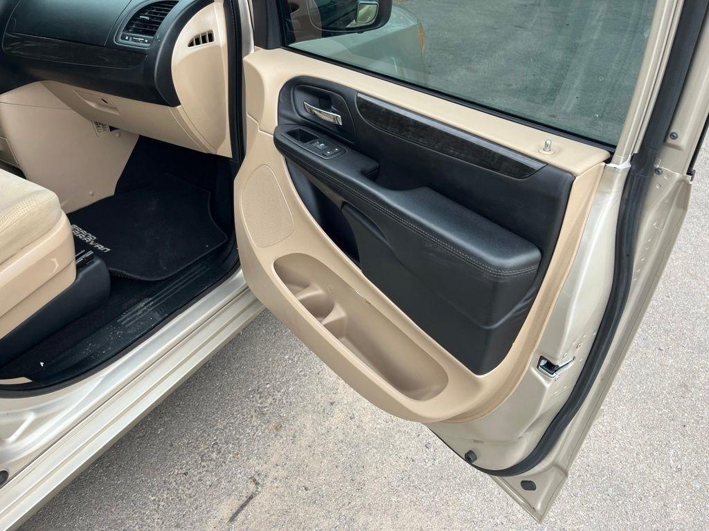 Dodge Grand Caravan  2013