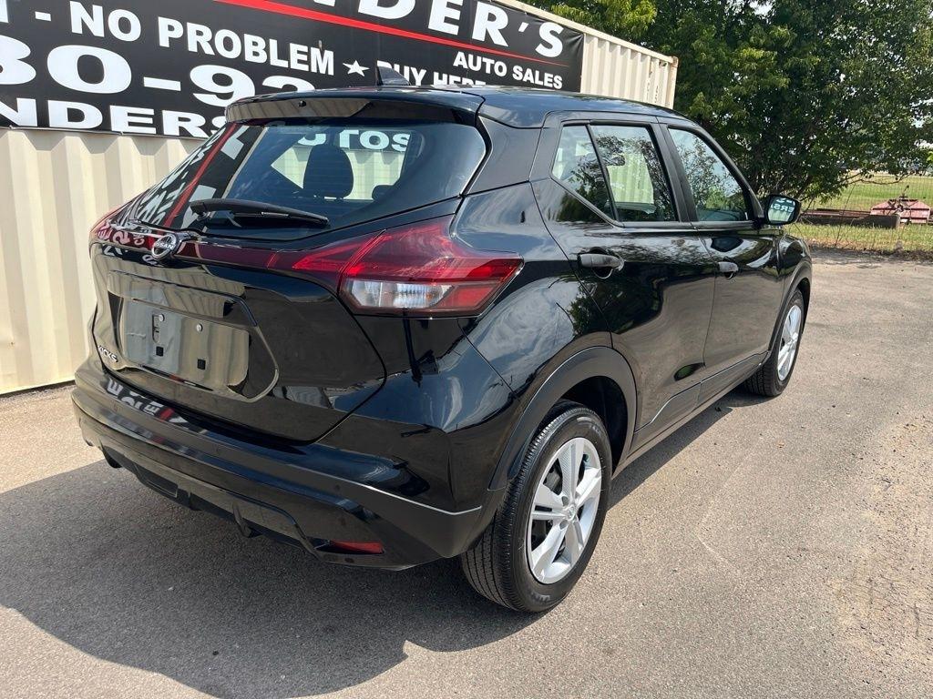 Nissan Kicks  2025