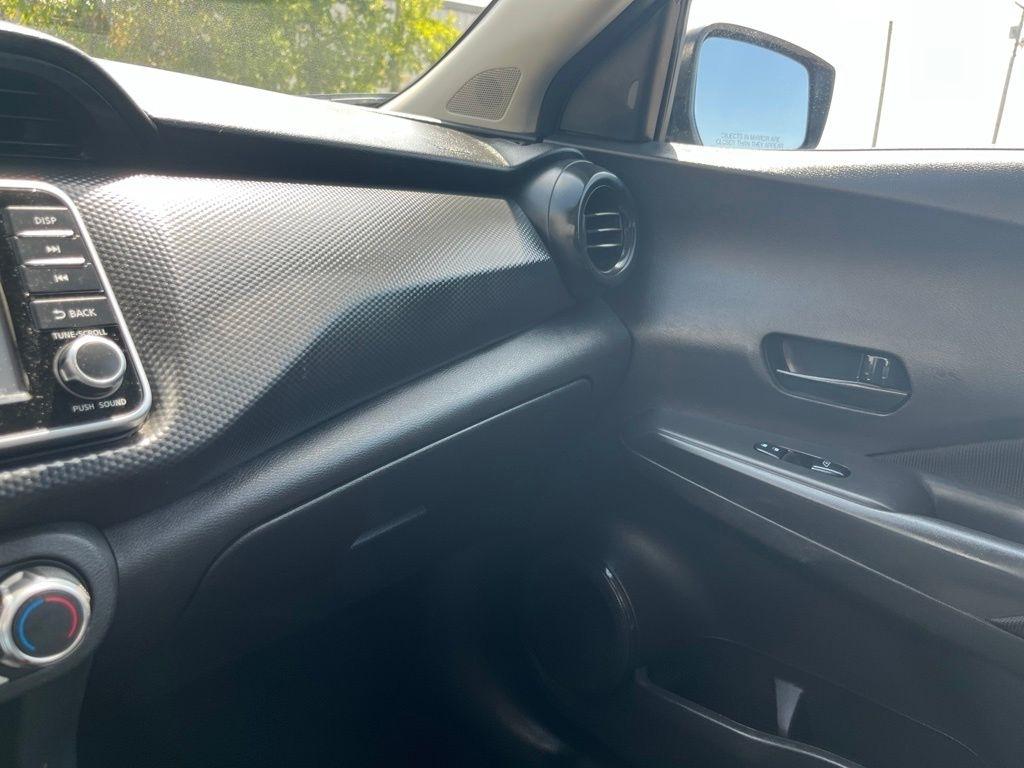 Nissan Kicks  2025